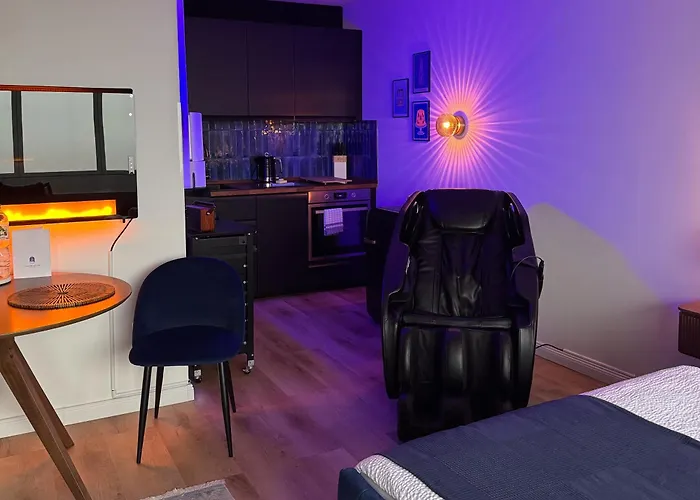 CuxHeaven - modernes Studio-Apartment direkt am Meer mit Pool, Sauna und Massage